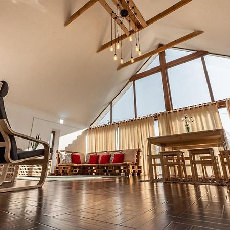 カラコル Modern Loft Lighthouseホステル エクステリア 写真