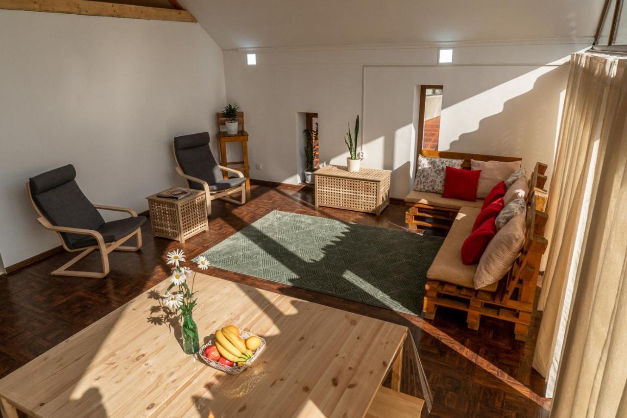 カラコル Modern Loft Lighthouseホステル エクステリア 写真