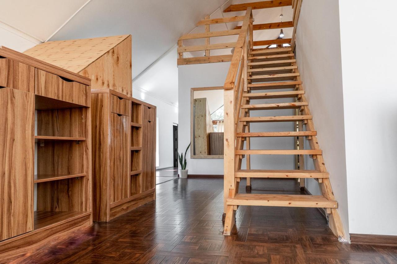 カラコル Modern Loft Lighthouseホステル エクステリア 写真