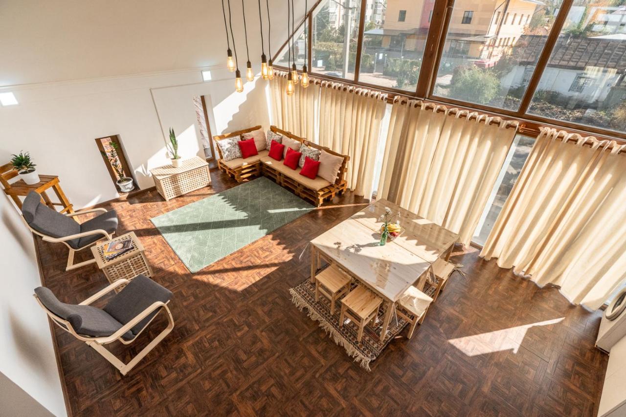 カラコル Modern Loft Lighthouseホステル エクステリア 写真